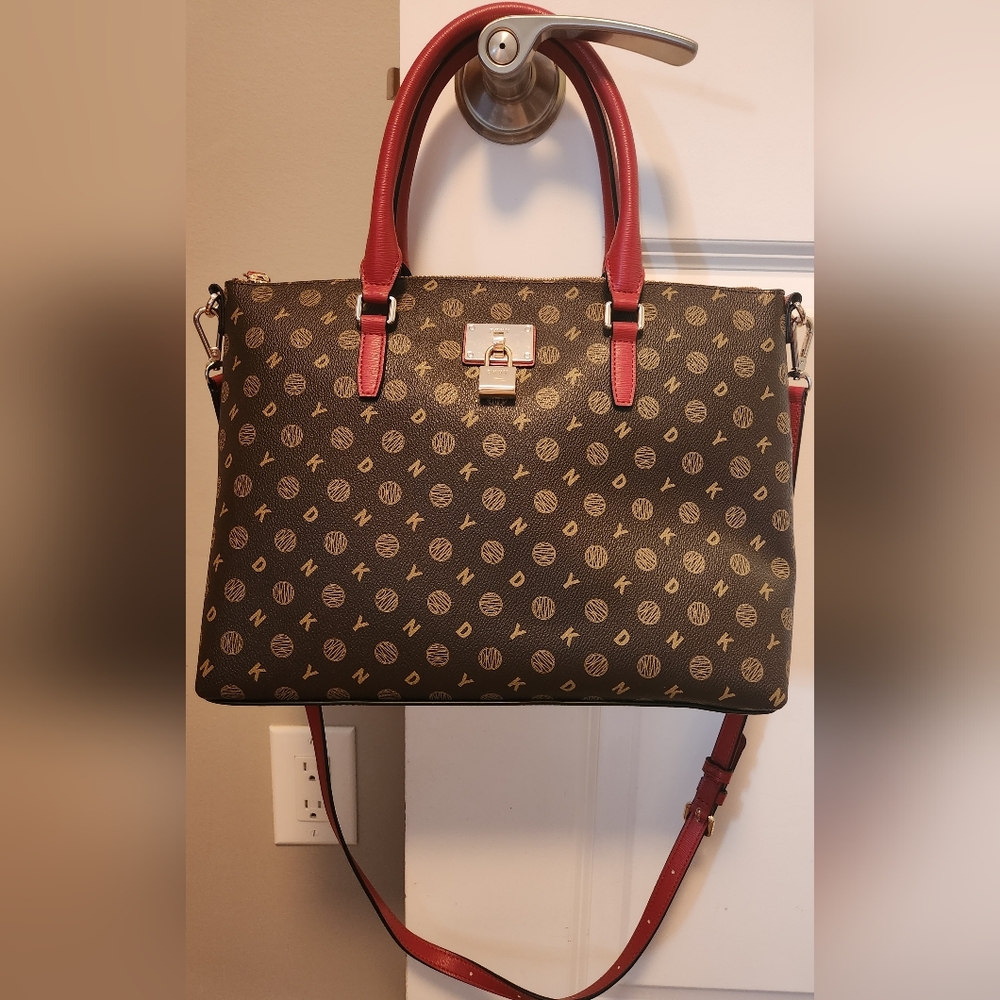DKNY # 1SZ-T/U Crossbody / Satchel Handbag Bag in Brown/Red; Brand-New with Tags